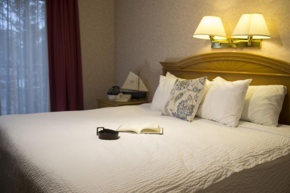 Brighton Suites Hotel リホーボス・ビーチ エクステリア 写真